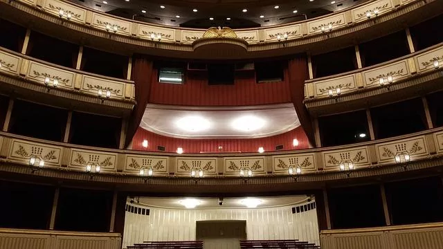 בית האופרה בוינה