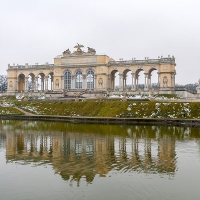 הגלוריאטה בשנברון (Gloriette Schonbrunn)